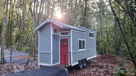 Tiny Houses In Oregon The Oregon Trail Is A Fully Customizable Tiny