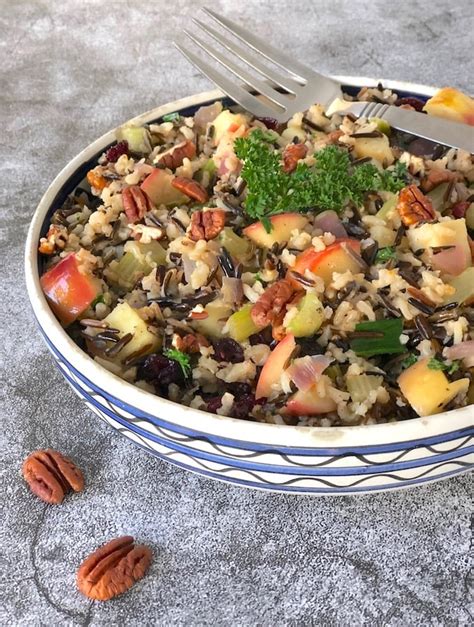 Wild And Brown Rice Pilaf With Apples And Pecans The Vegan Atlas