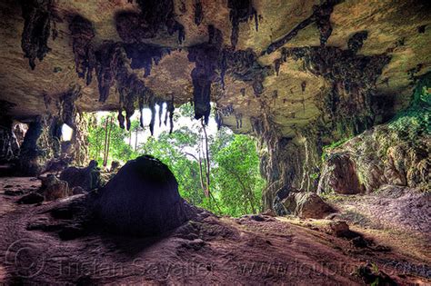 Gua Niah Painted Cave Niah National Park Borneo