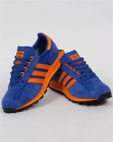 Die vormachtstellung von mercedes wackelt und nicht lewis hamilton sondern max verstappen geht als favorit in das erste rennen einer langen. Adidas Formel 1 Trainers Power Blue/Orange,originals,2016 ...