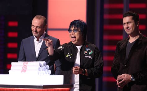 Description following the success of the last seasons where a group of chefs compete in a strong connection in order to win the prize of 100,000 dollars and have the name of. MASTERCHEF CANADA Season 5 Finalists Revealed in Advance ...
