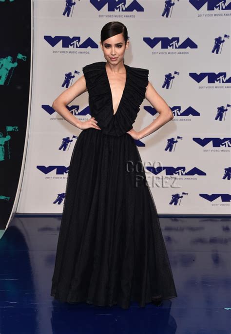 Sofia Carson Chics Out In Black On The Mtv Vmas Red Carpet