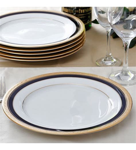 The formal crestwood platinum dinnerware and dishes collection features crisp white china embellished with a shimmering border of interlocking scrolled leaves and an edge of polished platinum. Buy Noritake Crestwood Cobalt Gold Large Dinner plate Set ...