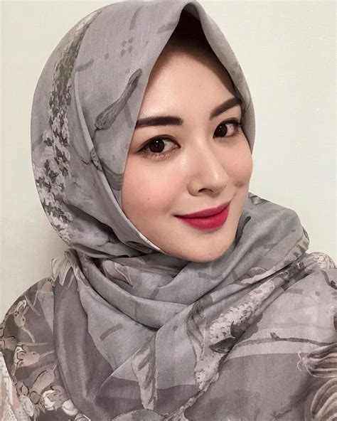Foto dan biodata janda muslimah pekan baru riau foto dan biodata janda muslimah pekanbaru cari jodoh , dapatkan foto, alamat, no. Foto Artis Muslimah | Jilbab Gallery