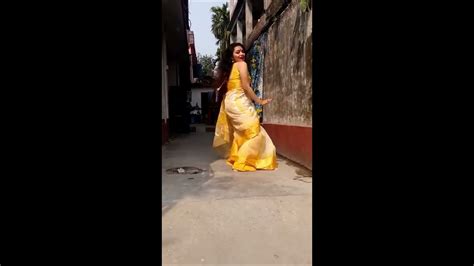 Paani Wala Dance Full Hd Song By Bengali Hottest Boudi Dance Youtube