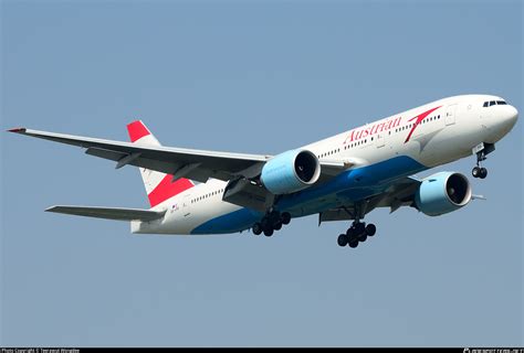 Oe Lpd Austrian Airlines Boeing 777 2z9er Photo By Teerawut Wongdee