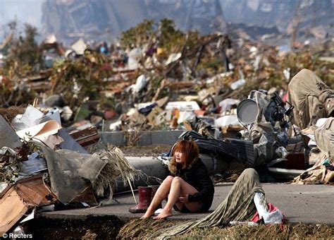 Japan Tsunami Woman In Iconic Picture Reunited With Grandmother And