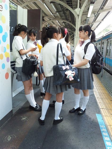 Schoolgirl Train Telegraph