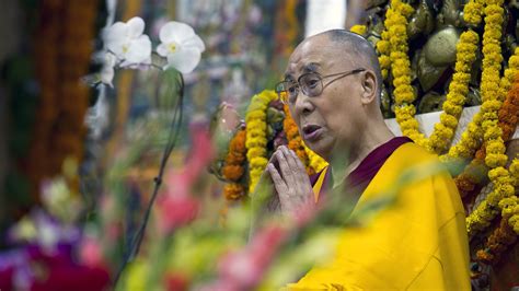 Buddhist Monks To Consider Whether Dalai Lama Should Reincarnate