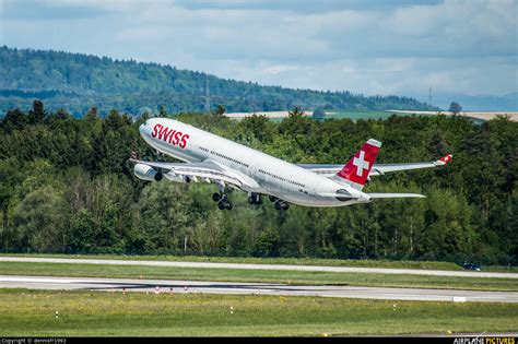 Hb Jmi Swiss Airbus A340 300 At Zurich Photo Id 901954 Airplane