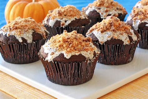Check spelling or type a new query. Gooey Butterfinger Cupcakes | Recipe | Cupcake recipes ...