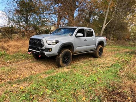 2018 Toyota Tacoma Trd Off Road Lift Kit Winch 6mt Cement Tacoma