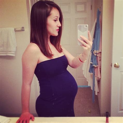 Ashley Hebert Shows Off Her Adorable Baby Bump At 25 Weeks—see The