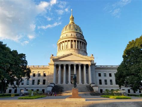 Capitol Building In Charleston West Virginia Stock Image Image Of