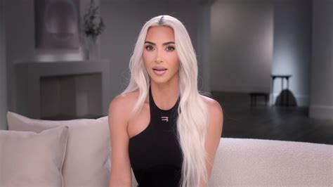 kourtney kardashian fans think kim is jealous of star s new blonde hair as they spot clear