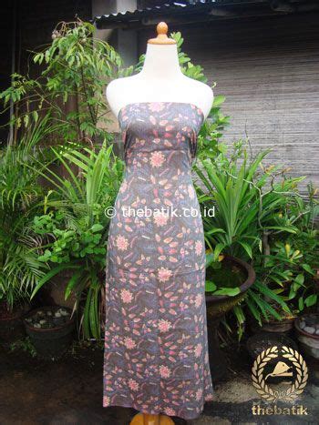 Mewarnai batik dengan naptol (pewarna sintetis). Cara Mewarnai Batik Tulis Dengan Wantex