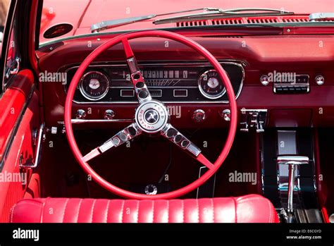 Total 65 Imagen Mustang Classic Interior Thcshoanghoatham Vn