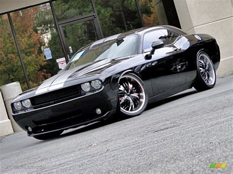 2008 Brilliant Black Crystal Pearl Dodge Challenger Srt8 98287561