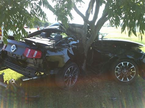 2012 Ford Mustang Gt Crash 8 Hours After Purchase Performancedrive