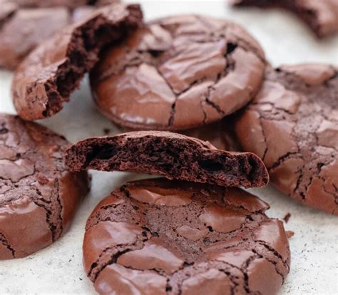 3 Ingredient Flourless Chocolate Cookies No Flour Butter Or Oil