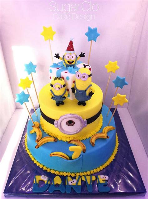 Minions Cake Decorated Cake By Sugarclo Cakesdecor