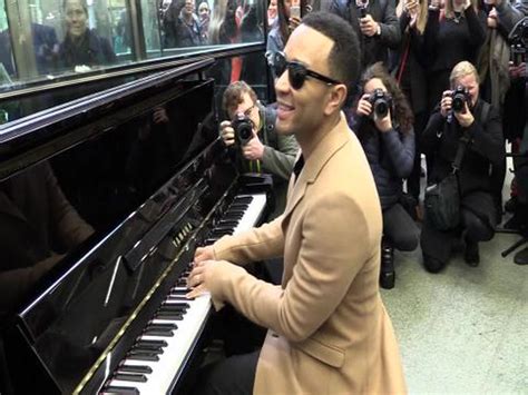 John Legend Announces Glasgow Hydro Date With Impromptu Piano Performance In London Train