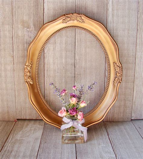 vintage oval frame gold
