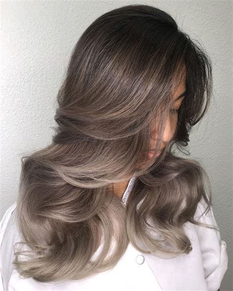 60 shades of grey silver and white highlights for eternal youth warna rambut gaya rambut