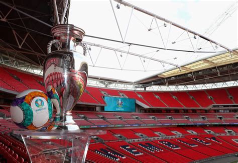 Wembley stadium is considered to be the most famous ground in world football. Stadien und Spielorte der EM 2020 - Europapokal.de