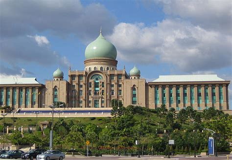 Government · 1 decade ago. 'Defending Islam' Guarantees Impunity as Malaysia Bans Non ...