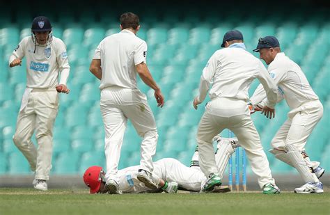 Phil Hughes In Critical Condition After Cricket Ball Hits Head Wsj