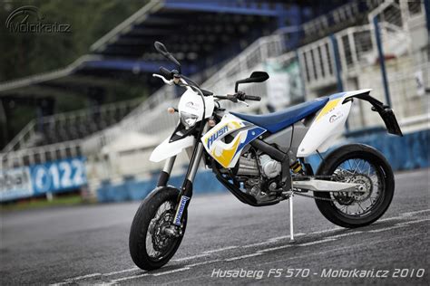 Acceleration to 100km / h. 2010 Husaberg FS 570 Photos, Informations, Articles ...