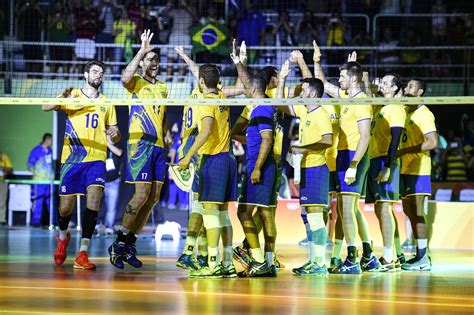 E, em especial, pelo vasco da gama. Pin de Juliana Vieira em Sports em 2020 | Vôlei masculino ...