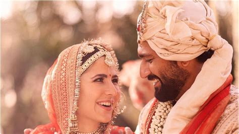 Katrina Kaif Vicky Kaushal Wedding The Couple Dazzled In Sabyasachi Ensembles Technocharger
