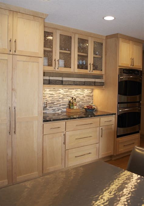 Light Wood Kitchen Cabinets A Trending Choice For Modern Kitchens