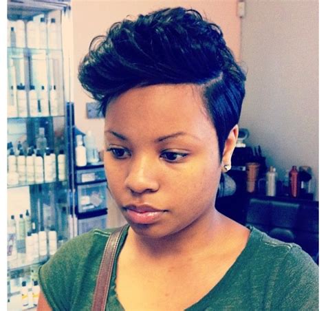Check out a collection of some of our favorite chin length cuts. Short hairstyles, Hairstyles and Shorts on Pinterest