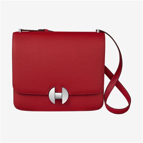 Yet, it's a daunting process while getting your luxury or the most popular definitely, channel is the rightful owner of the top rank of our list of best handbag brands in the world. 10 Most Expensive Handbag Brands in The World!