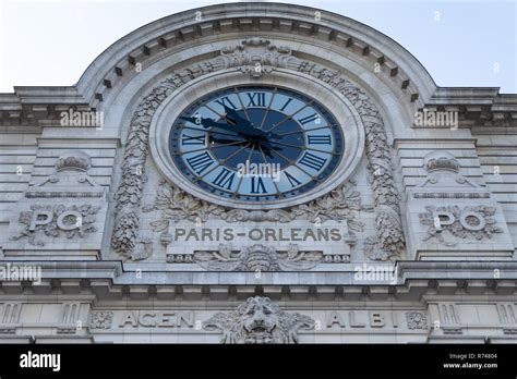 Paris Orleans Station Clock Hi Res Stock Photography And Images Alamy