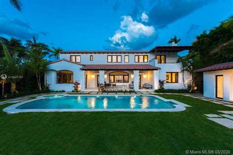 Casa En Venta En 5410 N Bay Rd Miami Beach Fl 33140