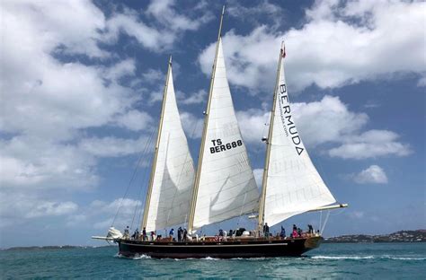 Er wird zur sommerzeit von einheimischen und touristen gleichwohl frequentiert und gehört zu den 10 schönsten stränden der welt. Die Inseln der Queen S02E05: Bermuda-Inseln - fernsehserien.de