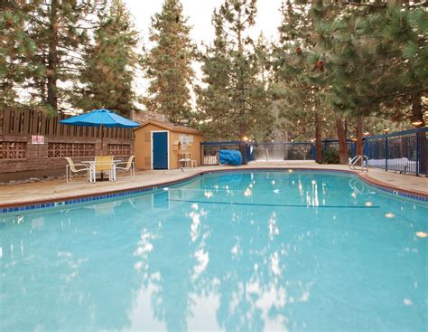 Holiday Inn Express South Lake Tahoe An Ihg Hotel Pool Pictures