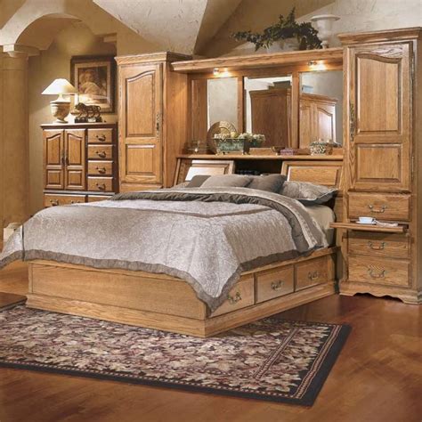 Master Piece Queen Pier Bed Group By Furniture Traditions Oak Bedroom Bed Wall French