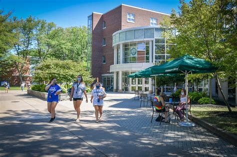 Suny Campuses Allow Fully Vaccinated To Go Mask Free Outdoors News