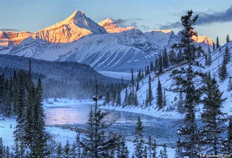 Saskatchewan River Crossing At Sunrise Banff National Par Flickr