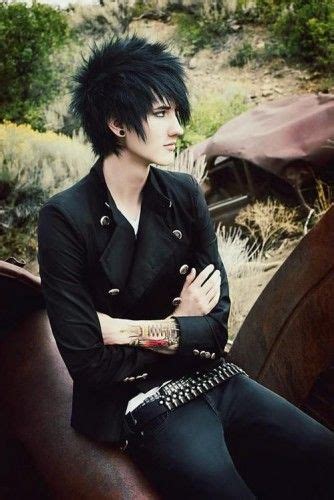 40 Cool Emo Hairstyles For Guys Creative Ideas With Images Emo