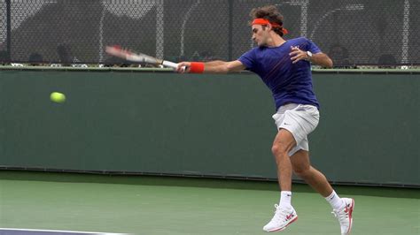 *www.optimumtennis**** roger federer forehands from the front in slow motion. How Has Federer's Forehand Changed? - Tactical Tennis