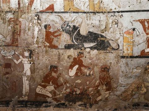 Egyptian Archaeologists Unearth A 4400 Year Old Tomb Kunc