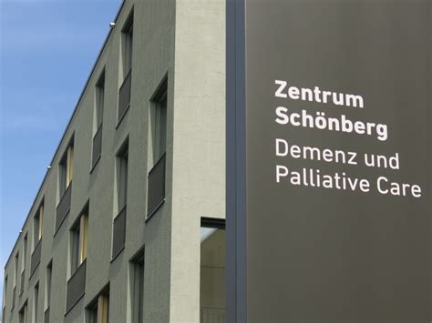 Bern Freiburg Wallis Kompetenzzentrum Im Dienste Der Demenz Patienten