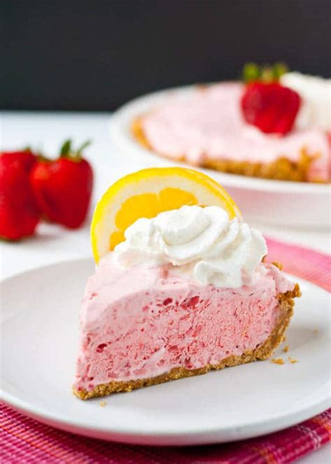 Frozen Strawberry Lemonade Pie Neighborfood