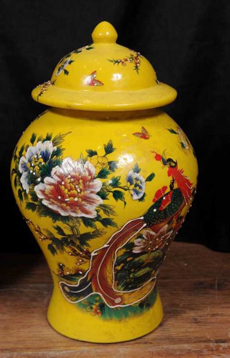High quality chinese ginger jars gifts and merchandise. Pair Chinese Ming Porcelain Floral Ginger Jars Vases Urns ...